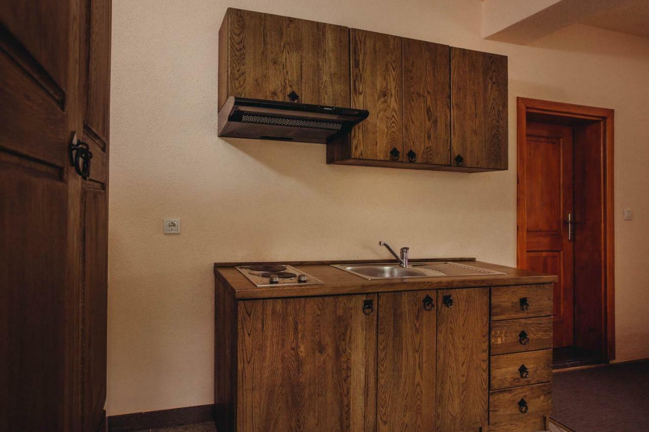 Apartmani I Sobe Dinko Starigrad Exterior photo